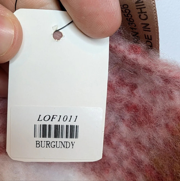 NWT LOF Soft Burgundy  Red, Blue, White, Burnt Orange Plaid Fall Thick Scarf - Picture 3 of 4